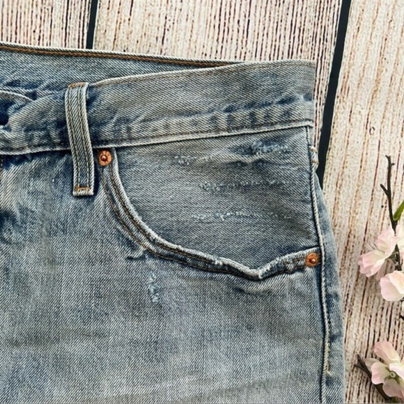 B1 -- NWT blue LEVI'S women's cut off straight leg button fly denim shorts w32 - Picture 3 of 8